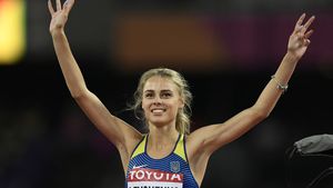 Ea e cea mai frumoasă atletă a lumii. Ucraineanca de 19 ani a cucerit la CM din Londra argint la săritura în înălțime | GALERIE FOTO 