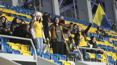 "Experimentul Fener" îi face să-și răsfețe suporterii!** Ce favor cer șefii Petrolului de la LPF pentru femei și copii