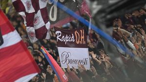 Se anunță o atmosferă incendiară la derby-ul Rapid - Dinamo! Câți suporteri sunt așteptați pe Arena Națională