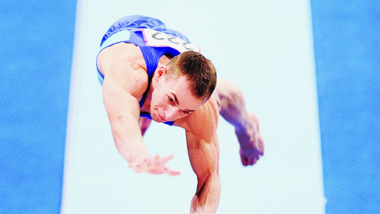 Koczi e gimnastul complet!