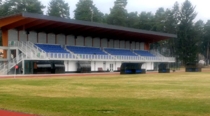 Stadionul bazei sportive din Zărnești a fost, în sfârșit, omologat. Primul meci oficial pe care îl va găzdui se va desfășura în play-off-ul Ligii 3