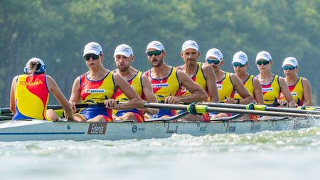 România a luat medalia de aur şi a scris istorie! Barca de 8+1 mixt a devenit prima campioană mondială a probei
