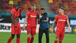 Atac fără precedent la adresa fundașilor de la FCSB. Favoritul lui Becali, distrus. „Nu am ce note să le dau, se supără catalogul! Sunt mediocri!” | VIDEO EXCLUSIV ProSport LIVE