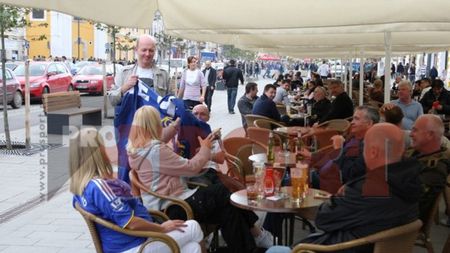 Fanii lui Chelsea nu l-au uitat pe Dan Petrescu