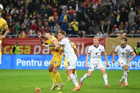 Doi fotbali&#537;ti au fost convoca&#539;i de urgen&#539;&#259; &icirc;naintea meciului decisiv Bosnia &ndash; Rom&acirc;nia