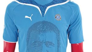 Hagi vrea să-și prezinte 'trofeele' la muzeul Academiei:** 'Tricoul lui Maradona mi-e cel mai drag! Poate Ianis va face schimb cu Messi'