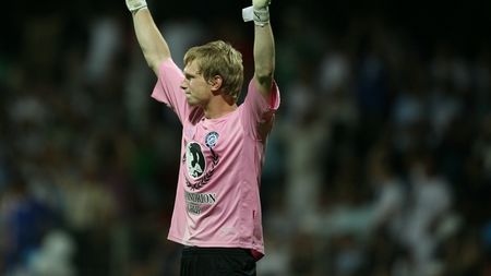 "Unii vin în Ligă să joace cele șase meciuri și gata!** Vrem victoria cu Rangers!"