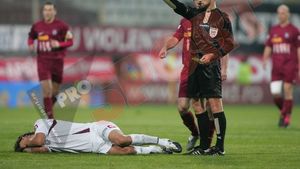 "Tudor a uitat să arbitreze! **CFR-ul e mai bună ca Rapidul, dar giuleștenii au jucat cu sufletul!"