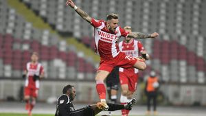 Jerry Gane a „scăpat” și de Aleix Garcia! Spaniolul s-a înțeles cu Dinamo: „Mi-am obținut «libertatea»” Ce sumă primește din partea clubului