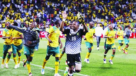 VIDEO S-au bucurat ca Geoană!** Povestea incredibilă a unui meci "made in Africa"