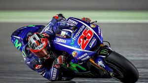 Plecăciuni în fața lui Maverick Vinales, noul star MotoGP. Rossi: "E foarte, foarte rapid!". Marquez: "Doar el e mai rapid decât restul piloților"
