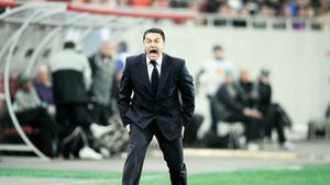 Grigoraș, Bergodi și Hagi au "atentat" la imunitatea lui Ilie Stan!** Antrenorul Stelei a cedat nervos: 'Nu mai suport!'