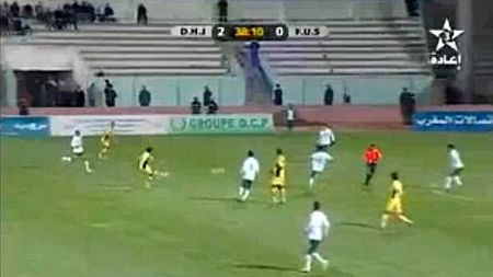 VIDEO** Un arbitru a fost făcut KO de un șut 'bombă'