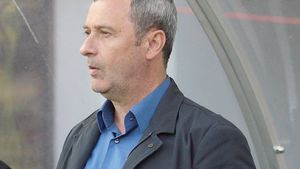Din nou "acasă"! Mircea Rednic a semnat cu Gent