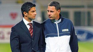 Marius Șumudică l-a certat public pe Răzvan Lucescu: „Îl consideram prieten, dar are scăpări. Să-și aducă aminte că exist și eu”