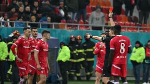 „Cred că trebuia să mă aducă de la vestiare”. Ironia fotbalistului de la Dinamo, eliminat din greșeală de arbitrul Barbu