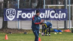 Antrenamente online la Poli Iași. ”Vom crește numărul antrenamentelor progresiv”. Sfaturi pentru a preveni anxietatea și depresia