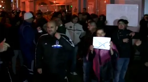 VIDEO SENZAȚIONAL | Adrian Mititelu, lider la mitingul pro-Iohannis de duminică noaptea