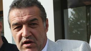 Becali: "Nu știu nimic despre transferul lui Arthuro"