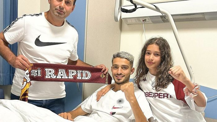 Albion Rrahmani a fost operat! Prima imagine cu atacantul Rapidului de pe patul de spital. Când va reveni pe teren