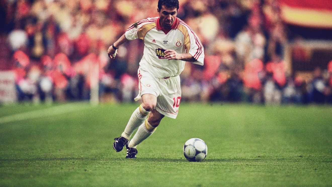 Golul lui Gică Hagi, inclus în topul celor mai frumoase reușite din istoria Champions League | VIDEO