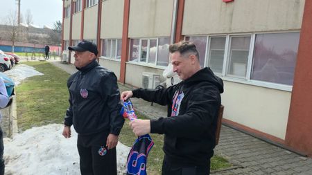 VIDEO Mirel Rădoi, discurs de lider adevărat în fața ultrașilor FCSB! A rostit un singur cuvânt pentru legătura dintre fani și fotbaliști