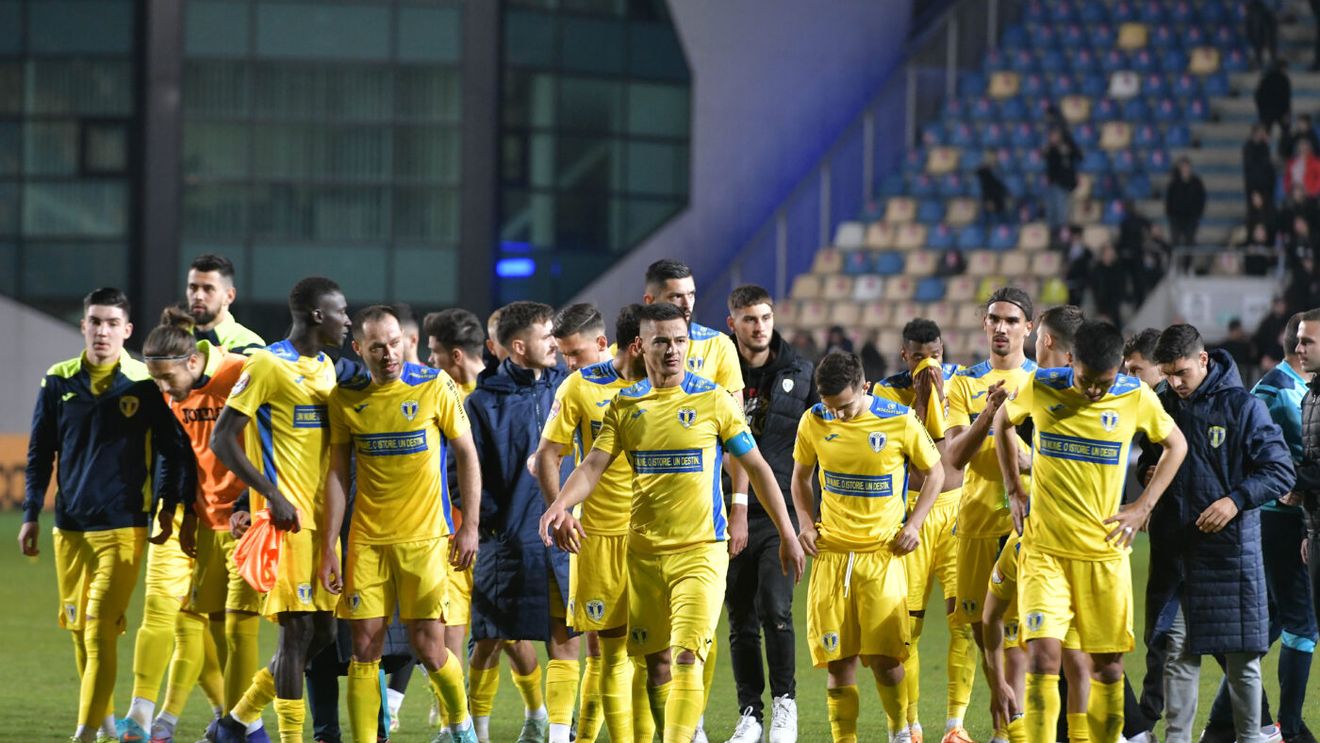Petrolul încearcă să dea lovitura cu un fost golgheter din fotbalul românesc. EXCLUSIV