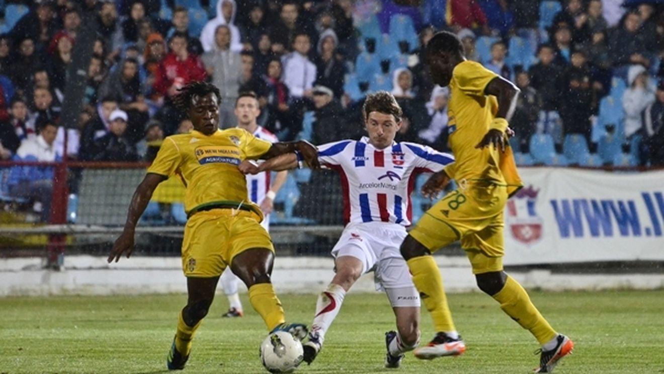 S-a deschis un nou "supermarket" la Galați!** Antal e dorit de Vaslui și Dinamo: "Vreau să merg la o echipă care face performanță! Mai sunt și alți colegi în situația mea!"