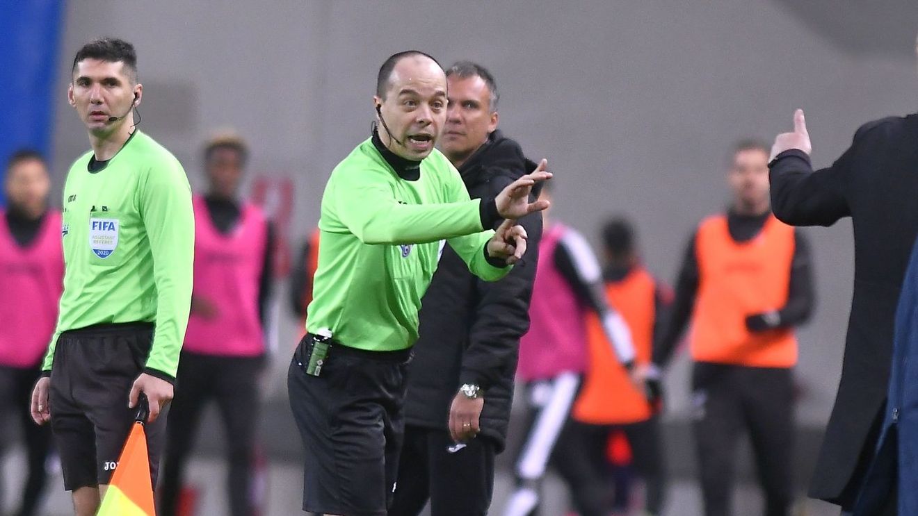 Arbitrul profesionist, noua temă lansată de Marius Avram pentru Liga 1! Soluție de finanțare din rândul celor din conducerea CCA: „Putem susțíne toată lista FIFA" | EXCLUSIV