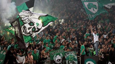 Încă o "lovitură" pentru fotbalul elen: cea mai titrată echipă din Grecia, exclusă din cupele europene. Motivul deciziei