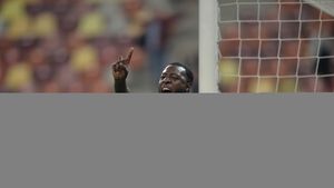 Gnohere, "înțepături" înaintea derby-ul cu Dinamo: "Sper să nu retrogradeze"