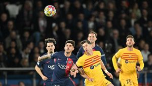 Rezultatele serii în sferturile de finală UEFA Champions League. Barcelona dă lovitura la Paris, în timp ce Atletico Madrid o învinge pe Borussia Dortmund și e la un pas distanță de semifinale