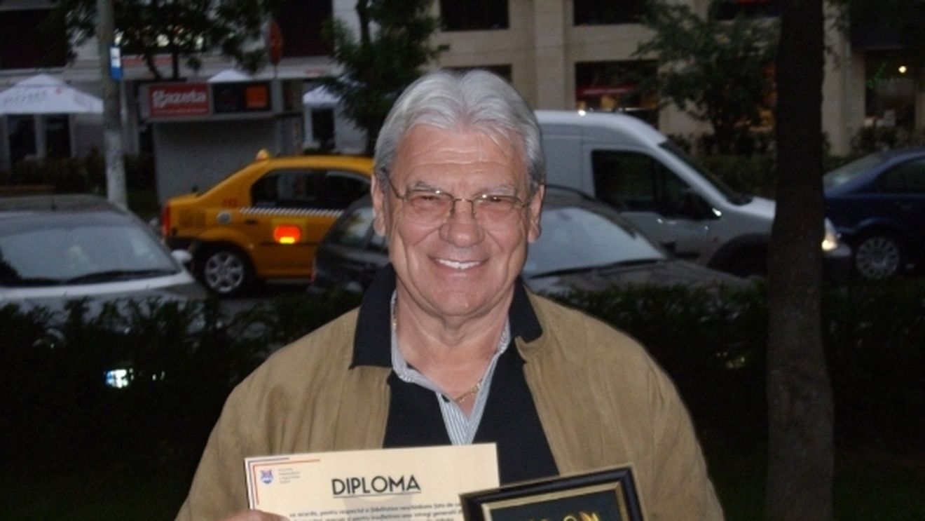 FOTO Emeric Ienei, alături de fani pe 7 mai!