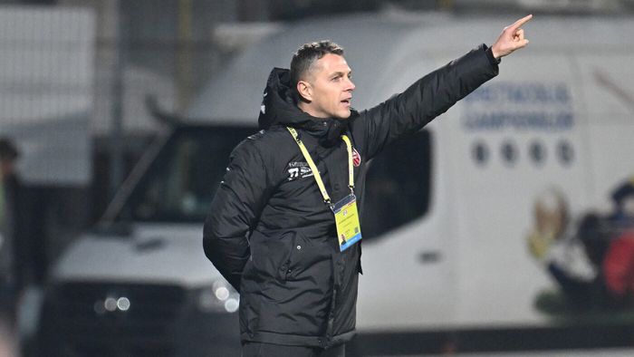 Fostul rapidist Nicolae Grigore, acum antrenor la Bistrița, a șters pe jos cu arbitrajul: „Nu cred că FCSB avea nevoie de ajutor”