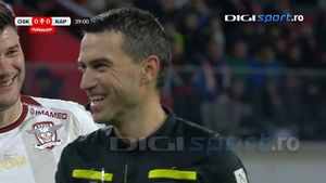 Ca la noi, la nimeni: sistemul VAR a picat la Sepsi - Rapid, primul meci din returul Superligii! Reacția neașteptată a lui Ovidiu Hațegan