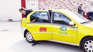 Furtună la Dinamo: Borcea și Badea s-au contrat în ședința avută cu Bonetti !** Ce au decis acționarii "câinilor"