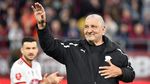 Mesajul galeriei Rapidului pentru Rică Răducanu după ce fostul portar a ajuns în scaun cu rotile