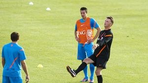 Situația de la Arsenal are efecte și la națională!** Robin Van Persie este OUT din primul 11 al Olandei după "o discuție incredibilă" cu Van Gaal