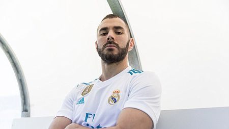 FOTO | Real Madrid și-a prezentat noile echipamente pentru sezonul 2017-2018