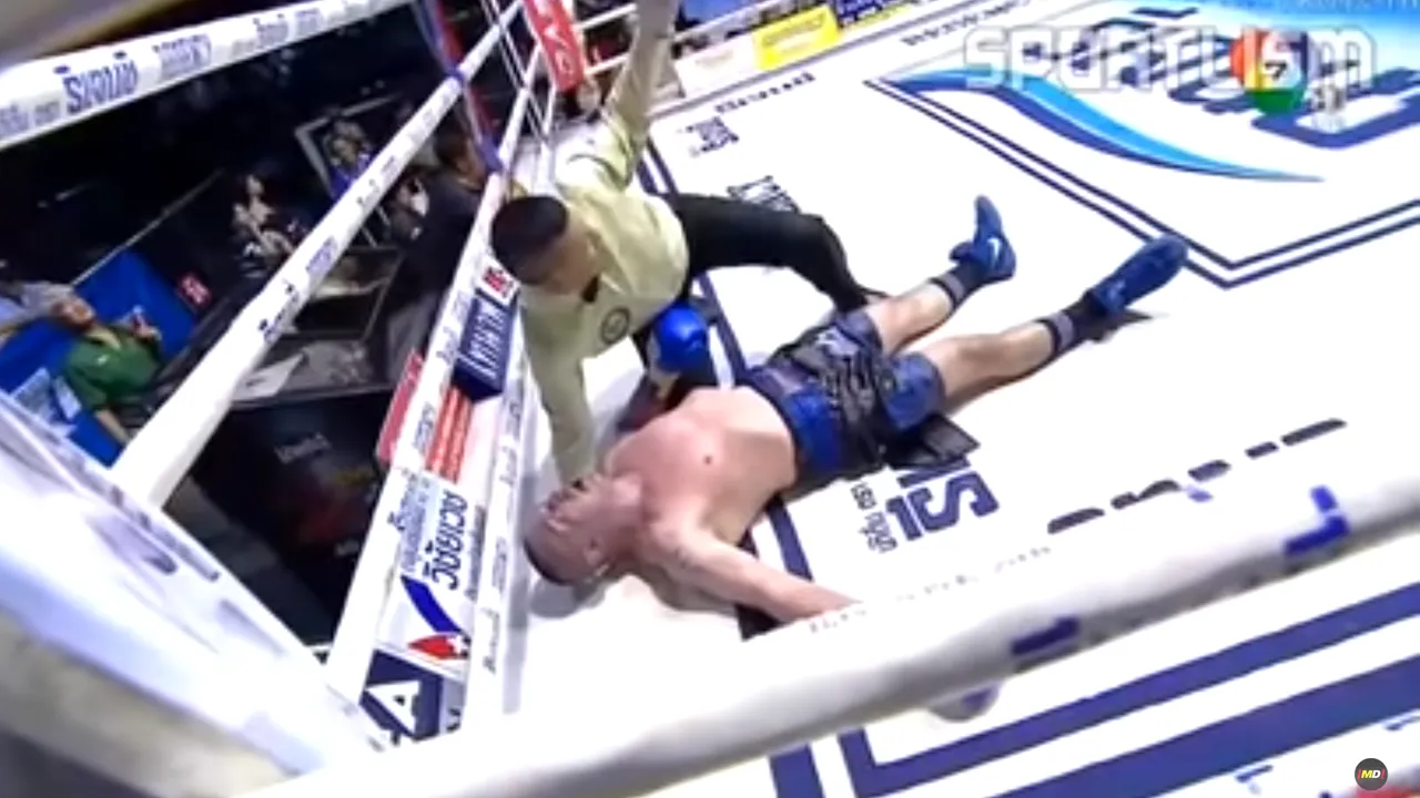 VIDEO | Un luptător legendar din Muay Thai a murit în urma unei lupte! Meciul de titlu mondial care i-a fost fatal