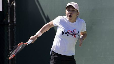 "Tornada" Simona Halep, alături de Roger Federer în clasamentul jucătorilor care au călcat totul în picioare în acest sezon! Topul victoriilor consecutive