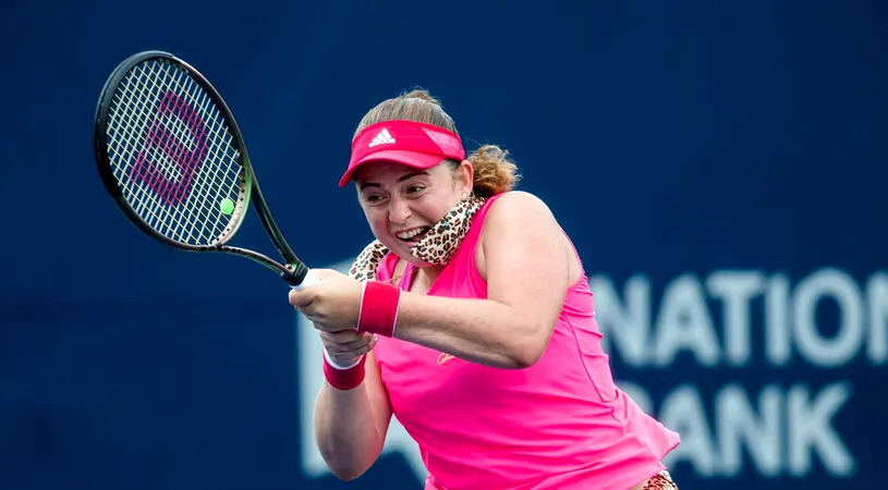 Jelena Ostapenko s-a făcut din nou de râs la Toronto! După ce a fost ironizată pentru echipamentul purtat, letona a pierdut în turul doi | FOTO