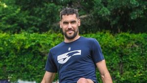 Juan Passaglia, argentinianul care a marcat duminică împotriva lui Hagi: „Messi mi-a dat tricoul său. Ador plăcintele cu mere și toate ciorbele voastre" | EXCLUSIV