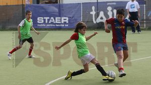 Hagi, antrenor de casă