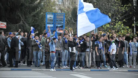 Fanii Științei** au protestat în fața Primăriei Craiova!