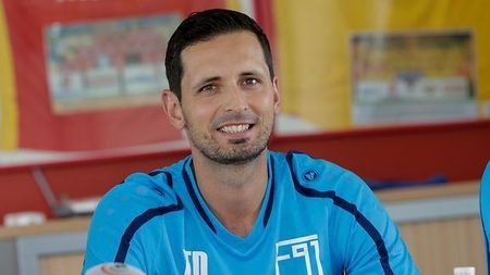 Antrenorul lui Dudelange pune sare pe rană: "Avem 8 fotbaliști care lucrează. Trebuie să își reducă programul pentru grupele Europa League"