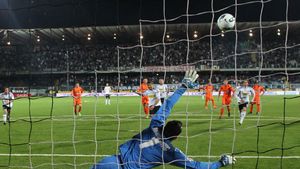 VIDEO Mutu a intrat în dizgrația tuturor la Cesena:** criticat de antrenor și numit "țigan" de fani! Toți acuză atitudinea "Briliantului"