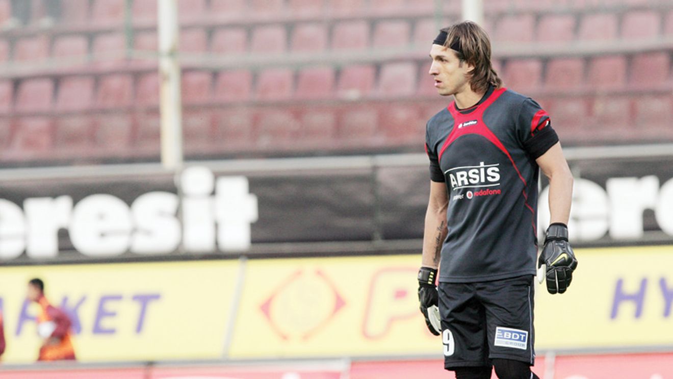 "Monica Seleș a fotbalului"