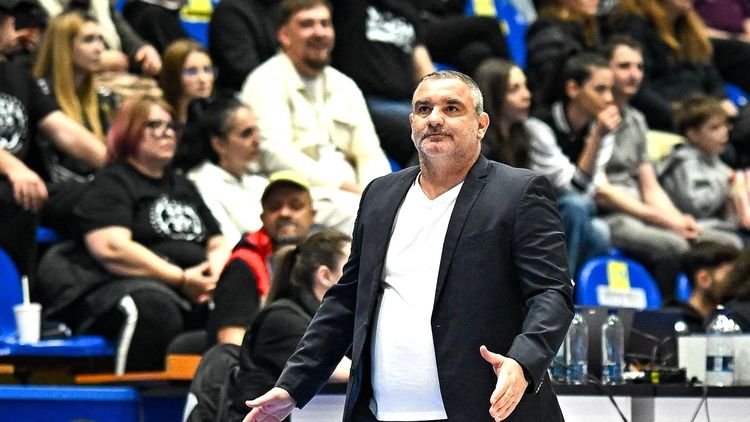 Cipriotul Antonis Constantinides a semnat cu CS Vâlcea 1924 prelungirea contractului