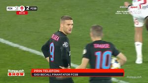 Conflict pe gazon între Tănase şi Bîrligea după eliminarea din Hermannstadt - FCSB. Ce s-a văzut la TV